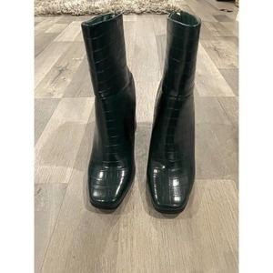 Just Fab Gator Print Heels